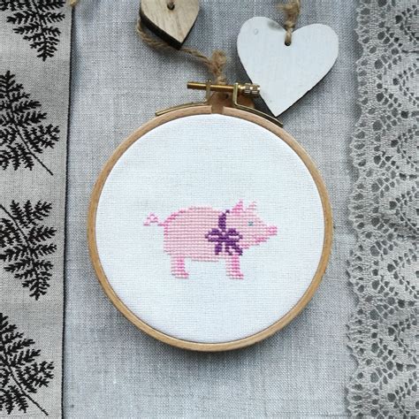 Free farm animal cross stitch patterns. Pink pig cross stitch pattern PDF, Small farm animal ...
