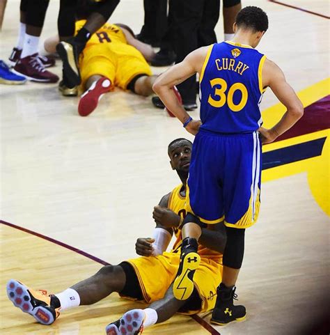 Lebron James Vs Stephen Curry Sports Illustrated