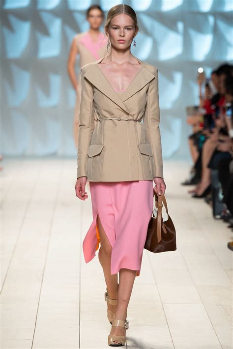 Nina Ricci Spring 2015 Ready To Wear Collection Vogue