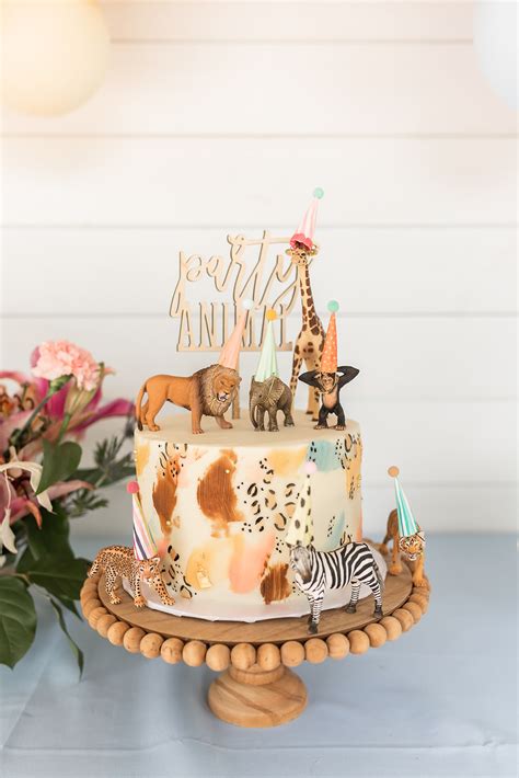 Roar Shes Four Animal Themed Birthday Party 100 Layer Cake