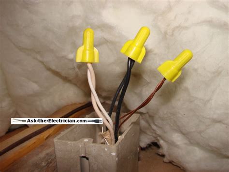 Splicing Wires In A Light Fixture Box
