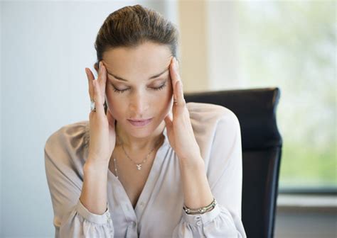 How To Deal With A Migraine Daily Star