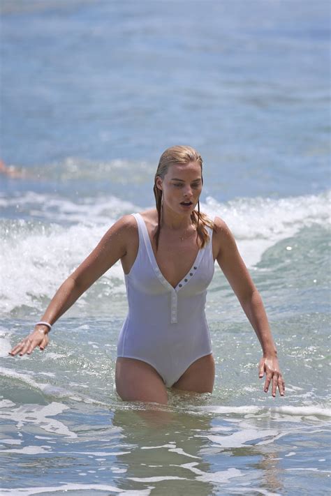 Margot Robbie Sexy 49 Photos Thefappening