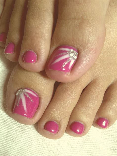 Nail Designs For Toes Flowers at Christopher Colon blog