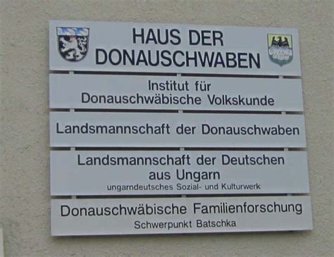 Haus der donauschwaben befindet sich in wenden sie sich bitte an haus der donauschwaben. SommerfestM2012