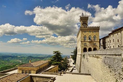 San Marino Cosa Vedere In Un Giorno Dove Mangiare E Cosa Fare La Sera