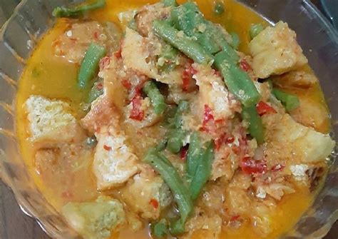 Sebagai penggantinya, kamu bisa menggunakan jahe yang lebih bernutrisi. Tahu Bumbu Kuning Tanpa Santan : Rasanya juga sedap dan ...