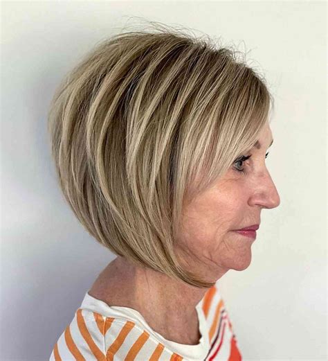 33 Youthful Short Haircuts For Women Over 70 Looking For A Stylish Hairdo