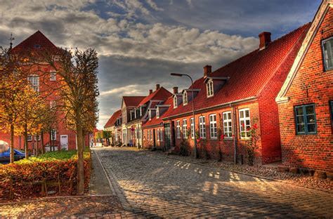 Danmark) is the smallest of the nordic countries in terms of landmass. Bilder von Dänemark Städte