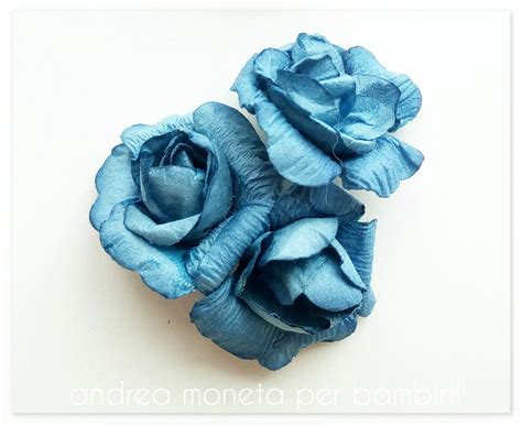 Flores de Andrea Moneta Vinchas y Accesorios Azul Blue Flowers | Flores, Accesorios para fiestas ...