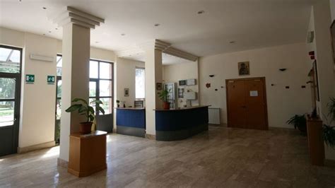 +39.0223931 casa di cura, clinica privata. Residenza per anziani | Riano, RM | Parco Santa Rita Roma