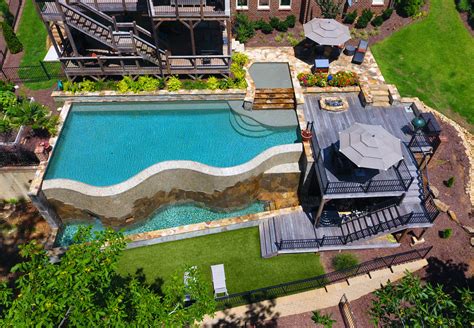 Award Winning Vanishing Edge Pool Contemporary Pool Atlanta By