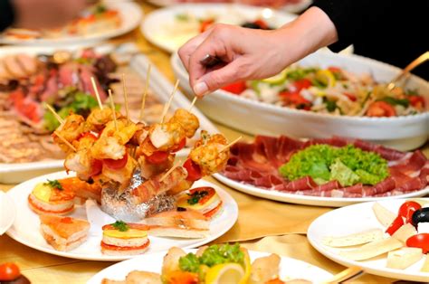 Check spelling or type a new query. servizio di catering e apericena per feste private e di ...