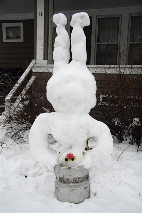 Some of the best snowman pictures show frosty (or whatever you call your snowmen or snowwomen) wearing clothes i especially like to share seasonal outside the box ideas that most wouldn't think of in the spring, summer, winter, and fall. Funny and Crazy Snowmen - Frikkin Awesome!