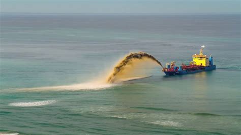 Gold Coast Sand Dredging Aug 2017 Youtube