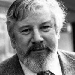 Hercule poirot (sir peter ustinov) attends a dinner party in which one of the guests clutches his throat and suddenly dies. Peter Ustinov Quotations (TOP 100 of 112) | QuoteTab