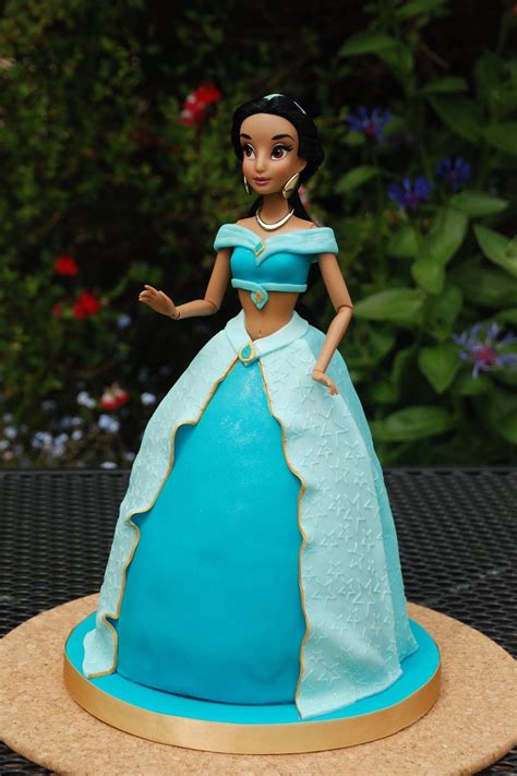 princess-jasmine-doll-cake-princess-jasmine-cake,-jasmine-birthday-cake,-jasmine-doll-cake
