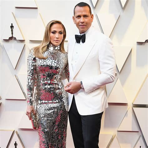Jennifer Lopez And Alex Rodriguez Are Engaged And Her Ring Is Huge