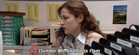 Гифка Dunder Mifflin This Is Pam секретарь гиф картинка скачать анимированный  на Er от