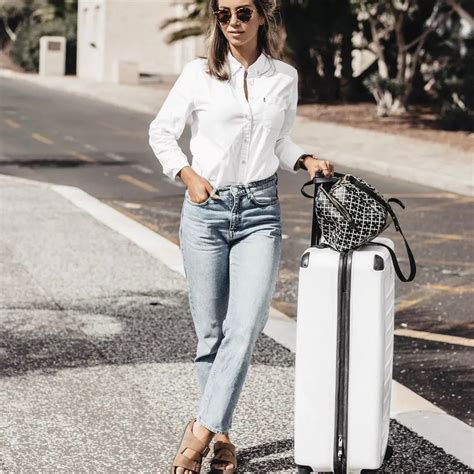 discover amazing outfit ideas 25 cute and comfy travel outfits for your next trip