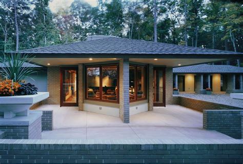 Prairie Style Architecture Contemporary Entry