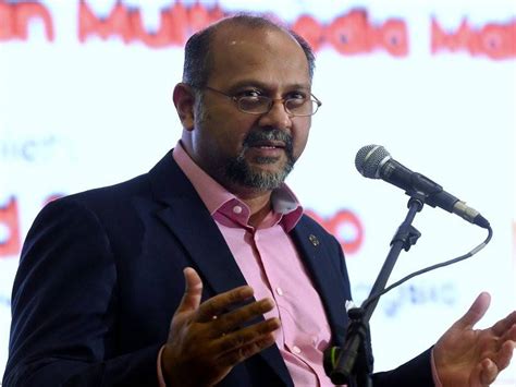 Gobind singh deo s/o karpal singh is a malaysian politician and lawyer who served as the minister of communications and multimedia in the pakatan harapan administration under former prime minister mahathir mohamad from may 2018 to the collapse of the ph administration in february 2020. MCMC cari kaedah baharu percepat proses permohonan lesen
