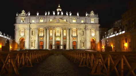 Vatican At Night On Saint Peters Square Youtube