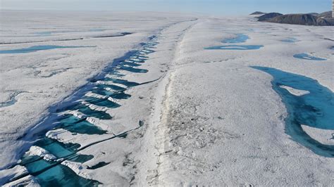 Canadian Ice Shelf Larger Than Manhattan Collapses Into The Sea Cnn