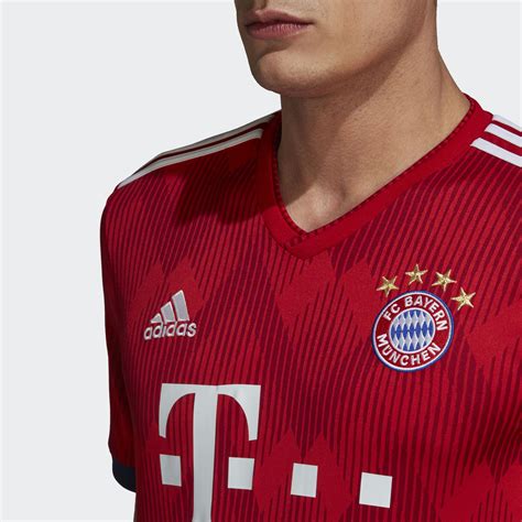 + bayern munich fc bayern munich ii fc bayern munich u19 fc bayern munich u17 fc bayern münchen u16 bayern munich uefa u19 fc bayern the squad overview can be embedded on the own homepage via iframe. Bayern Munich 18/19 Adidas Home Kit | 18/19 Kits ...