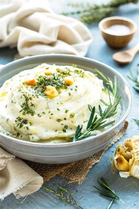 Roasted Garlic Mashed Cauliflower Vegan Keto And Paleo Side Dish