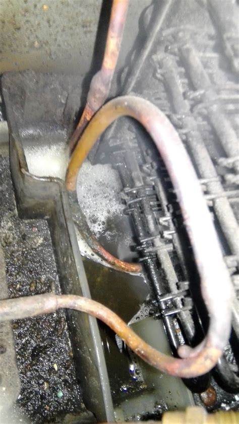 Sebelum meneruskan proses membaiki alternator kereta yang rosak, kami akan bertanya kepada pelanggan sama ada ingin tukar baru atau pun baiki terlebih dahulu. 01132454208 Faizal-Repair Peti Sejuk Chiller Dryer Kajang ...