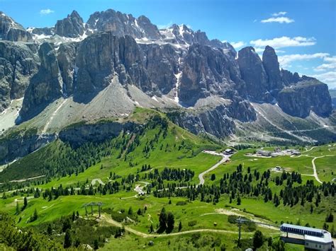 Premium Photo Great View Of The Top Cadini Di Misurina Range In