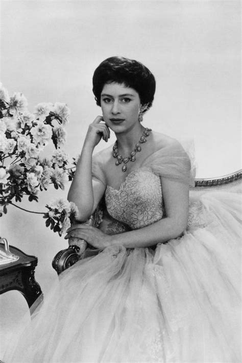 Princess Margarets Best Style Moments Royal Fashion Of Princess Margaret