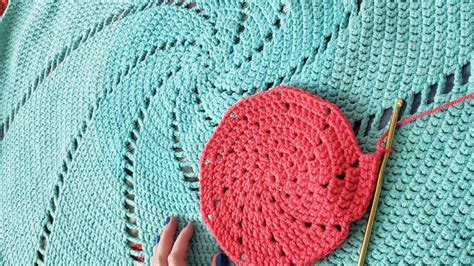 Easy Pz Crochet Circle Spiral Blanket How To Total Absolute Beginners