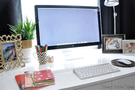 Why An Organized Desk Matters