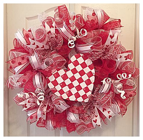 Valentines Day Heart Deco Mesh Wreathred And White