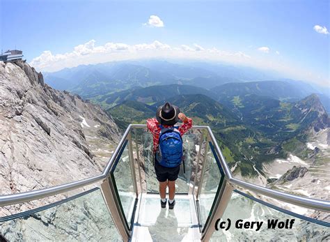 Stairway To Nothingness Dachstein A Fascinating Glacier