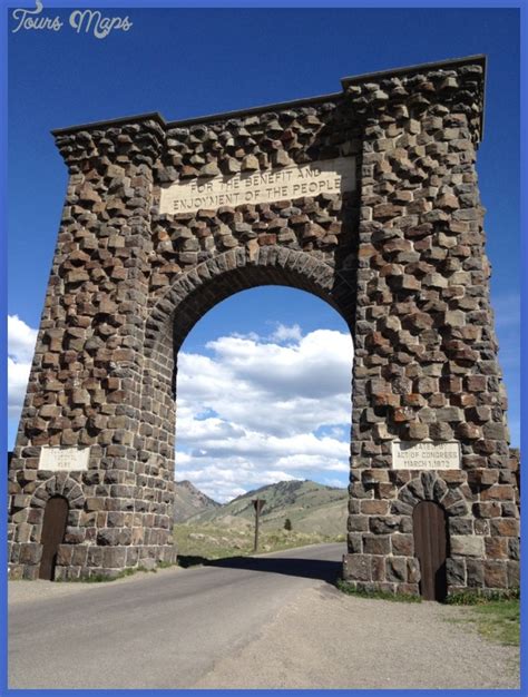 Yellowstone North Entrance