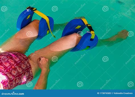 Senior Woman Leg With Float In Swimming Pool Stock Image Image Of Bodycare Relaxation 173876585