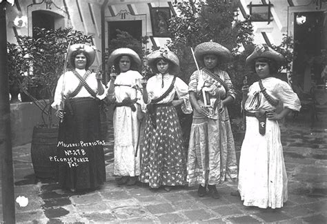 Es momento de empezar a hacerlo para fortalecer la clase media y reclamar las políticas necesarias para ampliarla. Historia de México: LAS ADELITAS EN LA REVOLUCION MEXICANA