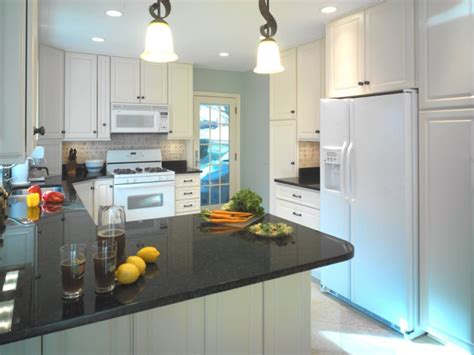 According to remodeling magazine, the national average cost for a full, midrange kitchen remodel is—brace imagining your cooking needs and who will be using your kitchen will help you make remodeling decisions for ideas, see 10 things nobody tells you about painting kitchen cabinets. Small Kitchen Interior Design Ideas - Kitchen | Small Kitchen Designs