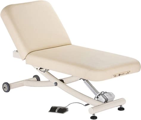 earthlite ellora vista™ pneumatic tilt massage table with sumptuous natursoft
