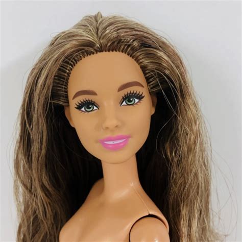 Barbie Fashionistas Hybrid Nude Fashion Doll Made To Move Petite My