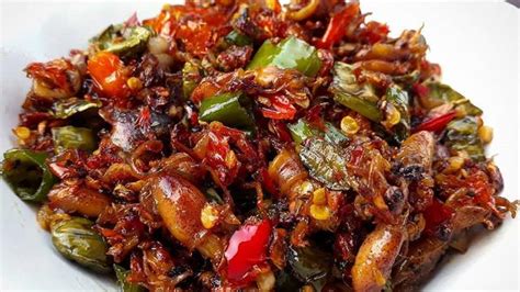 Reseppedia tempat berbagi resep masakan. Resep Sambal Cumi Asin Petai, Makan Jadi Tambah Berselera ...