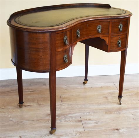 The unique shape of this table makes it ideal for supervised group activities.accommodates 6 students (up to sixth grade) and one adult. Kidney Shaped Writing Table - Antiques Atlas