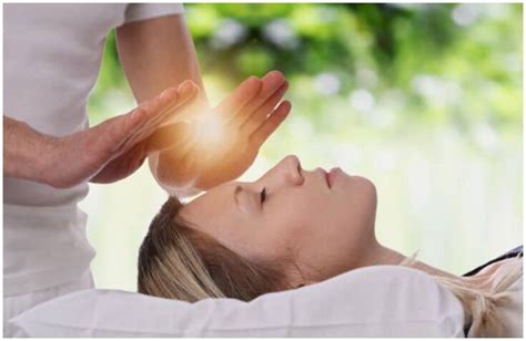 15 Energy Healing Techniques Insight State