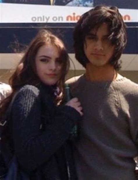 Liz Gillies And Avan Jogia In 2022 Icarly And Victorious Victorious