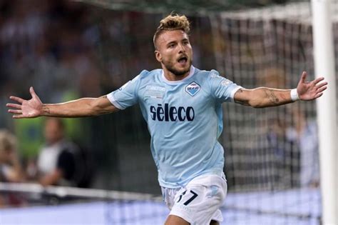Mattia , michela and giorgia immobile with daddy. Ciro Immobile vince la Scarpa d'oro 2020 - PeriodicoDaily ...