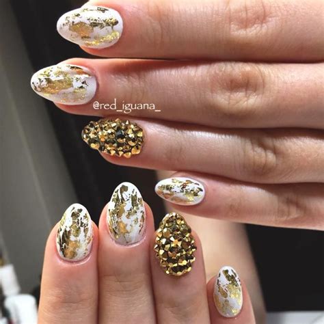Ideas For Gorgeous Nails With Gold Foil Designs Foil Nail Designs