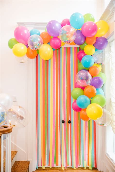 Balloon Themed Birthday Party In 2020 Birthday Balloon Decorations